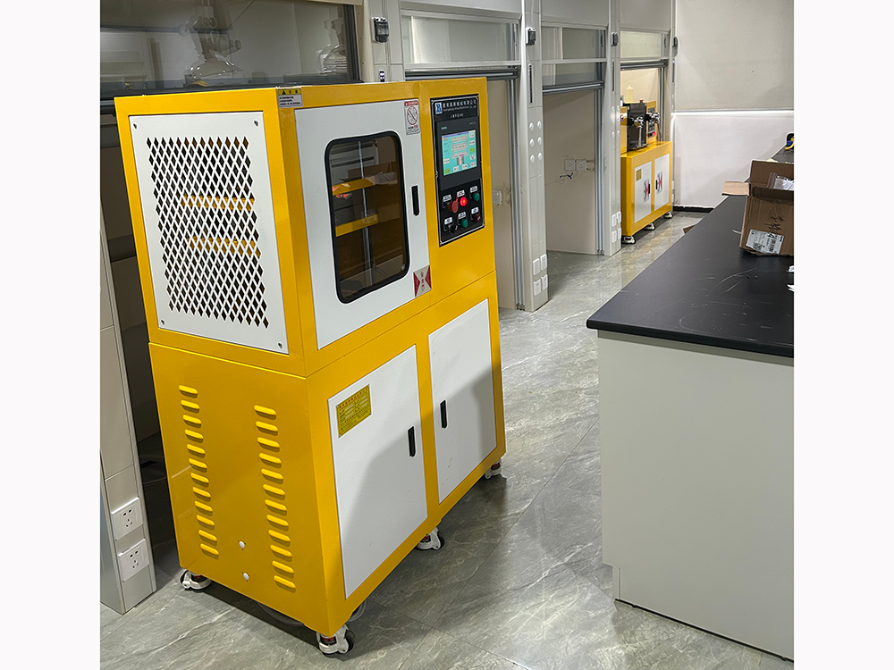 平板硫化机与开炼机提升材料加工精度的工程案例